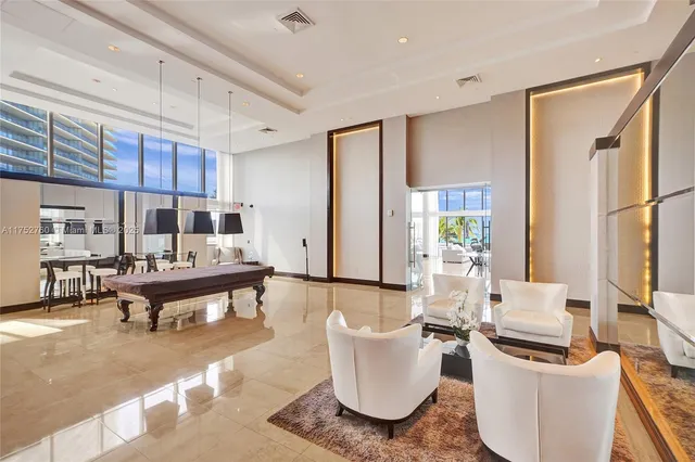$3,500,000 | 18911 Collins Avenue, Unit 1901, Sunny Isles Beach, FL 33160