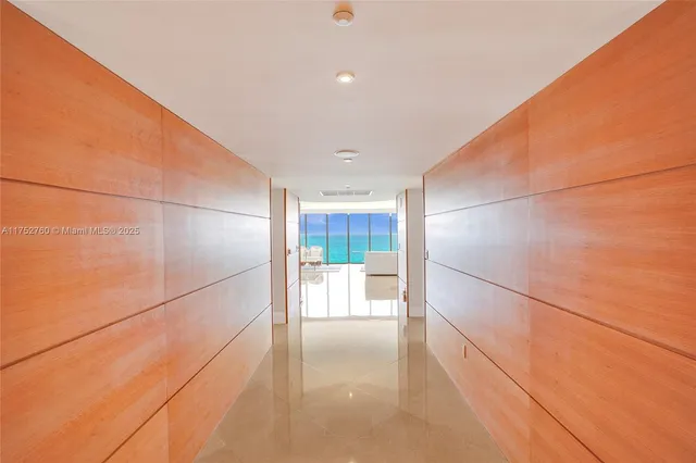 $3,500,000 | 18911 Collins Avenue, Unit 1901, Sunny Isles Beach, FL 33160