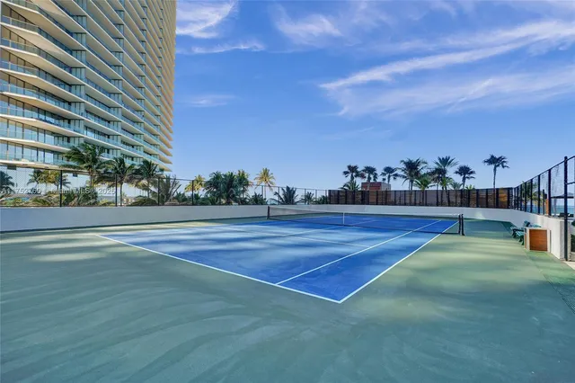 $3,500,000 | 18911 Collins Avenue, Unit 1901, Sunny Isles Beach, FL 33160
