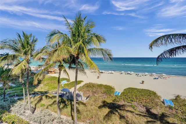 $3,500,000 | 18911 Collins Avenue, Unit 1901, Sunny Isles Beach, FL 33160