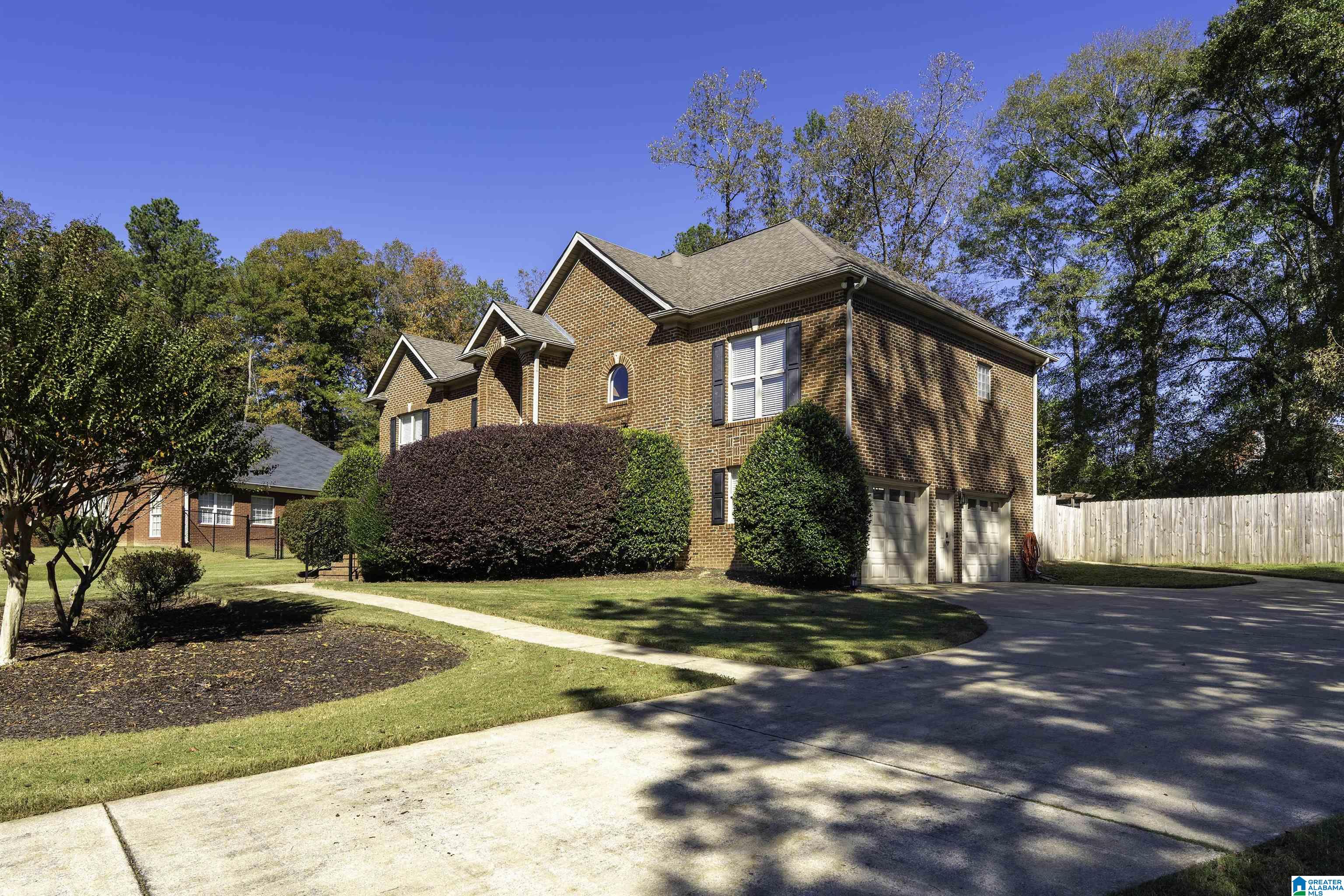 132 Meadow Brook Springville, AL 35146 - Photo 2 of 24