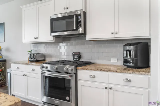 $390,000 | 39402 Park Oak Avenue, Prairieville, LA 70769