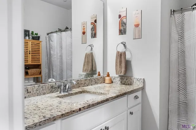 $390,000 | 39402 Park Oak Avenue, Prairieville, LA 70769