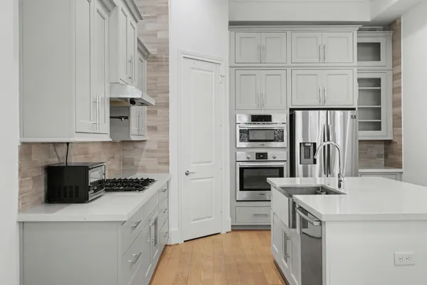 $5,500 | 2713 Kinsley Oaks Drive, Houston, TX 77007