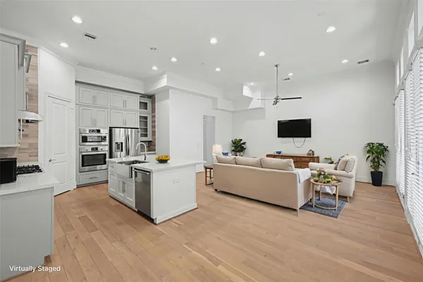 $5,500 | 2713 Kinsley Oaks Drive, Houston, TX 77007