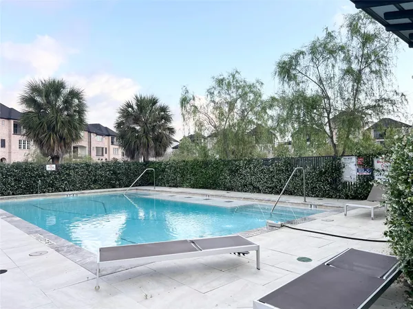 $5,500 | 2713 Kinsley Oaks Drive, Houston, TX 77007