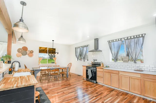 $995,000 | 6141 East Toon Lane, Kuna, ID 83634