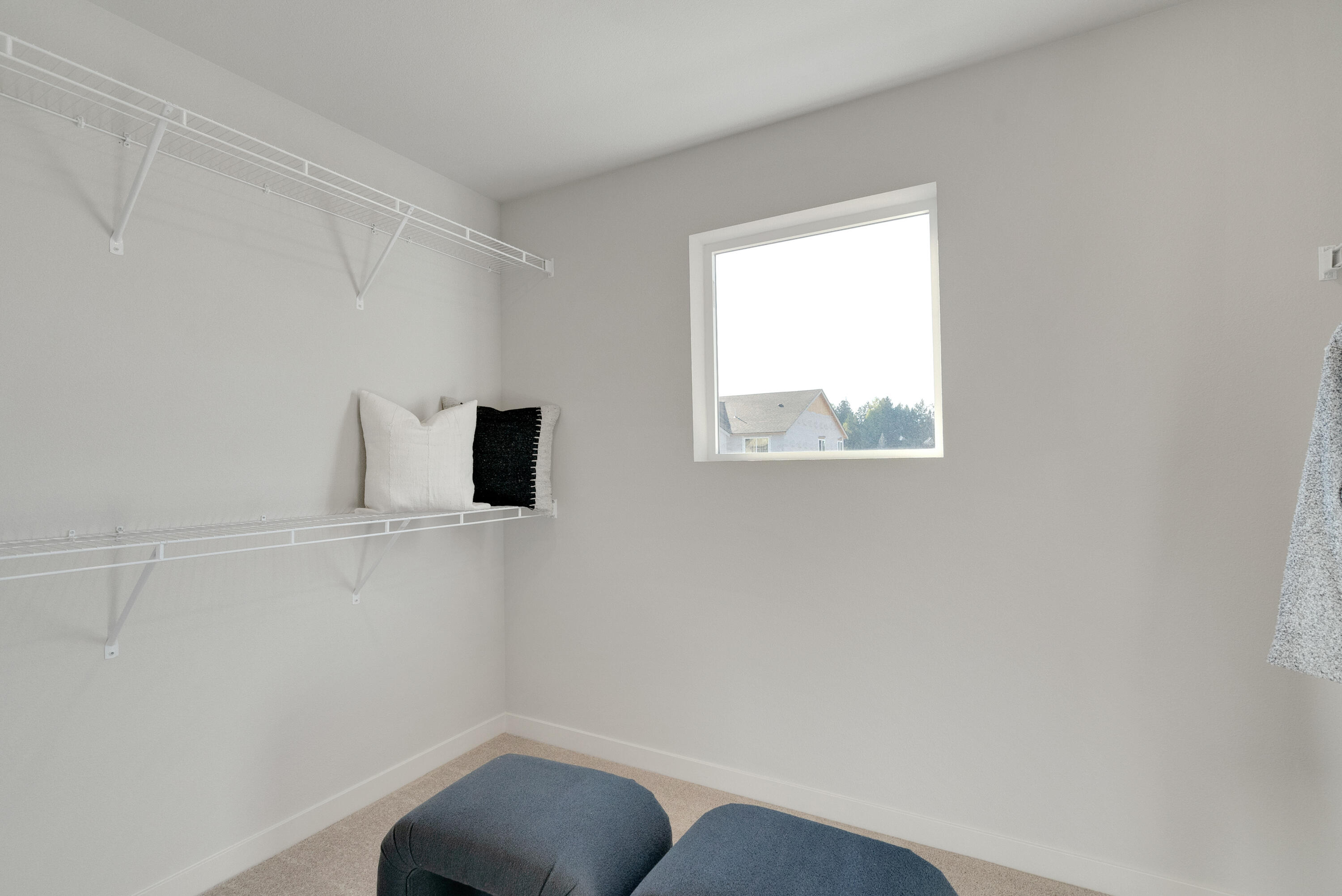 63293 Peale Street Bend, OR 97701 - Photo 11 of 19 POR_Acadia Pointe_Pic_Magnolia_OwnersClo