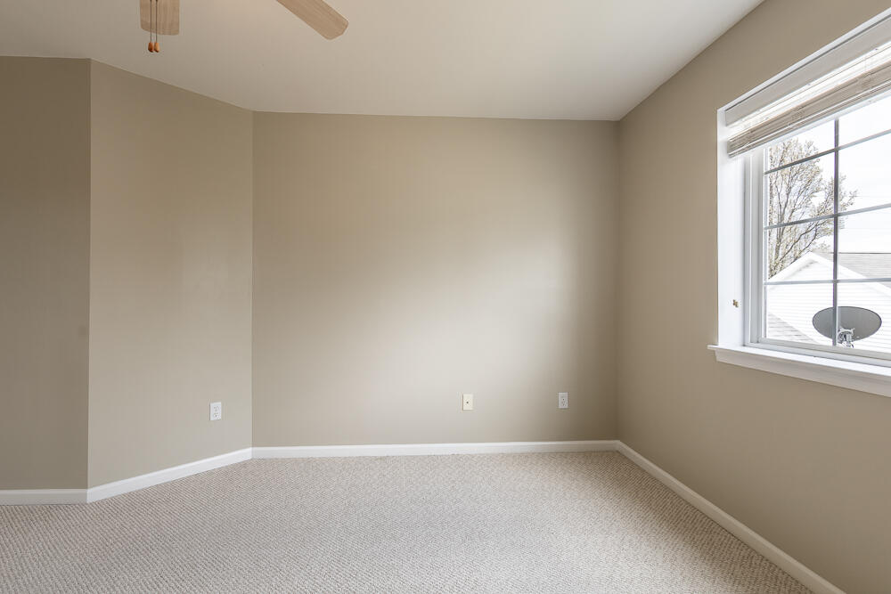 1606 Geranium Circle Valparaiso, IN 46383 - Photo 25 of 33 1000x667