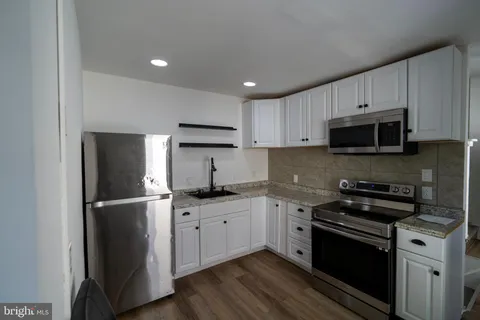 $279,000 | 715 West 8th Street, Wilmington, DE 19801