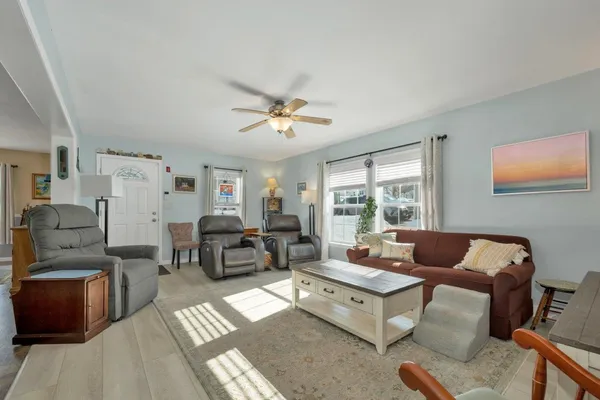 $299,900 | 10 Eagle Nest Drive, Franklin, NH 03235