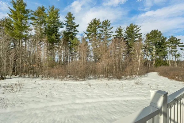 $299,900 | 10 Eagle Nest Drive, Franklin, NH 03235