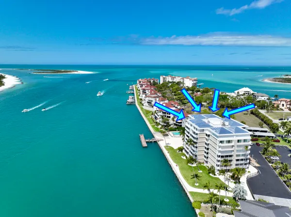 $999,000 | 60 West Pelican Street, Unit 804, Naples, FL 34113