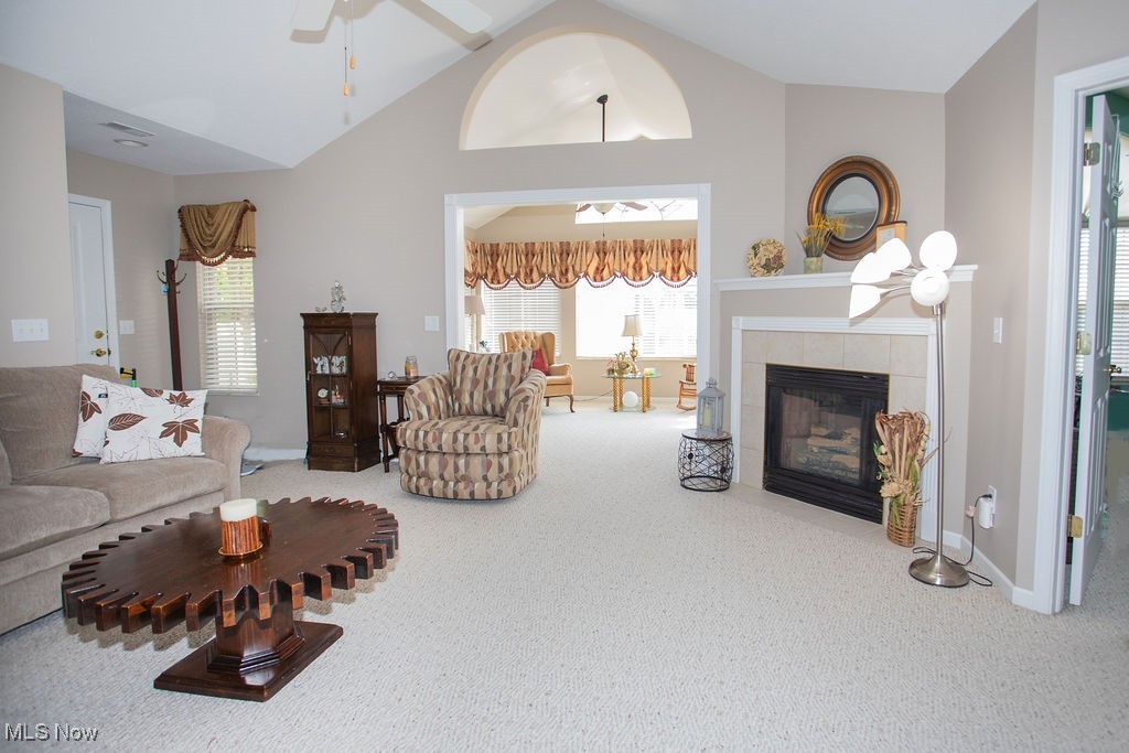 9151 Springfield Road, Unit 202 Youngstown, OH 44514 - Photo 8 of 27 Gallery Image 8