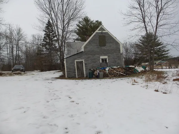 $82,500 | 323 Neck Road, Benton, ME 04901
