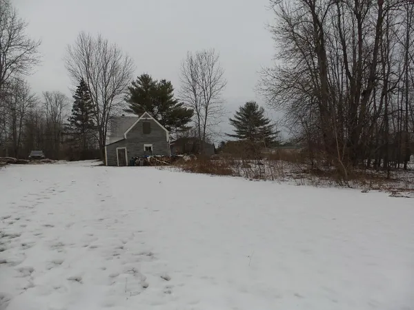 $82,500 | 323 Neck Road, Benton, ME 04901