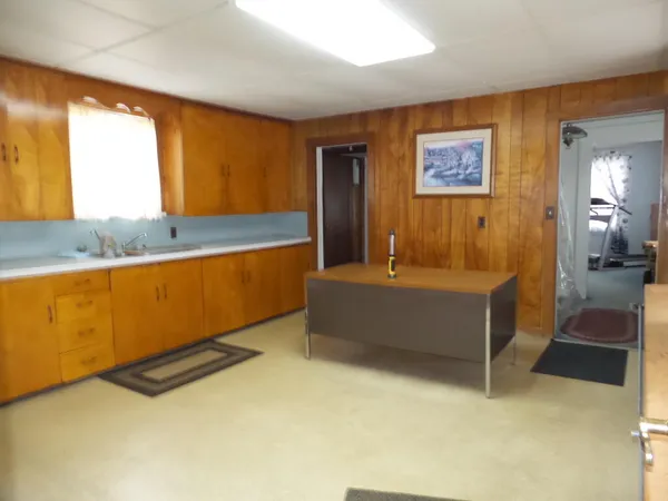 $90,000 | 323 Neck Road, Benton, ME 04901