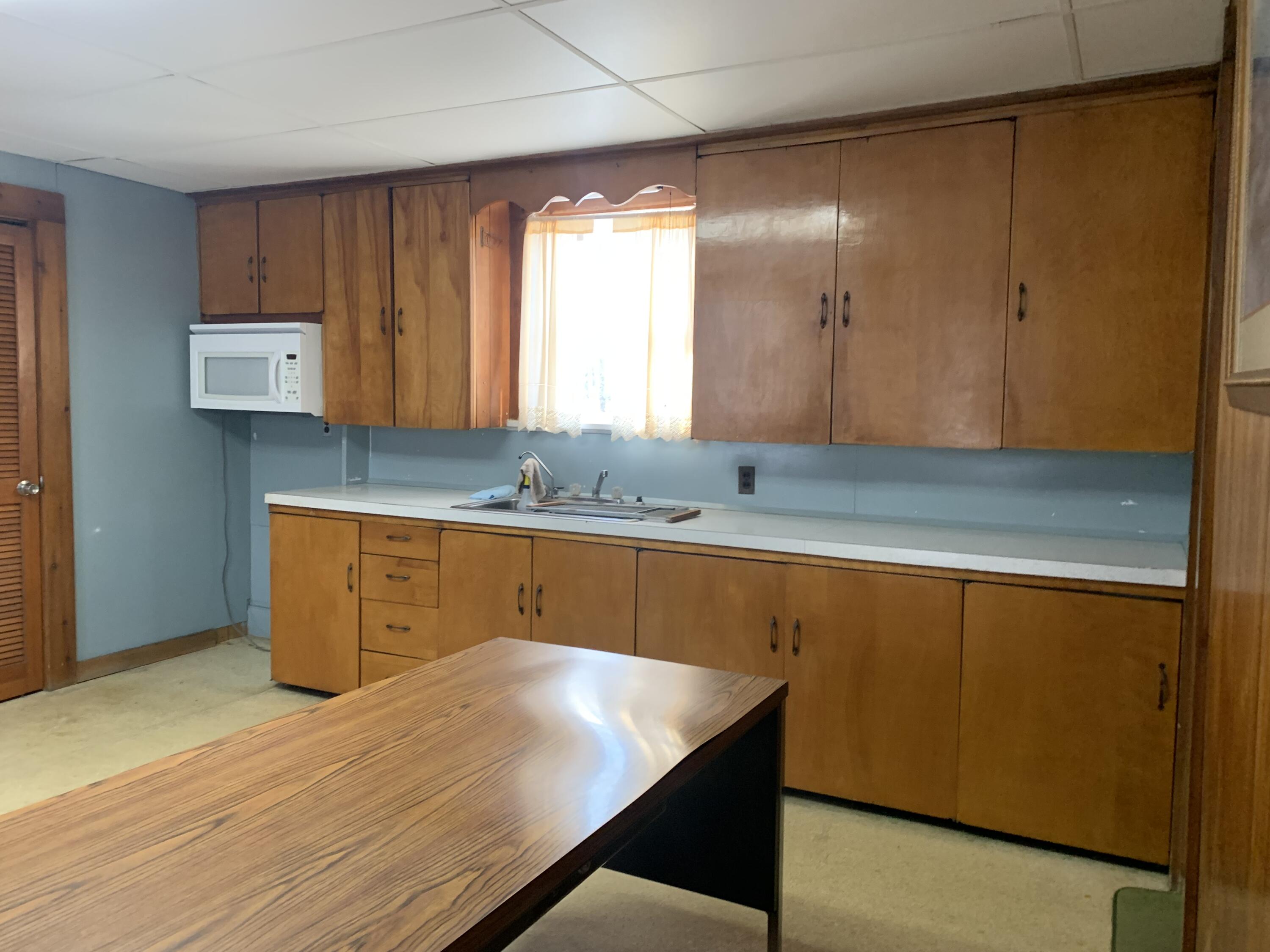 323 Neck Road Benton, ME 04901 - Photo 5 of 23 Kitchen