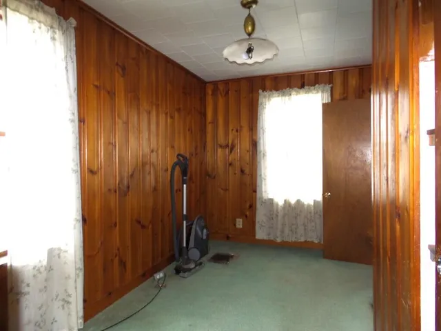 $90,000 | 323 Neck Road, Benton, ME 04901