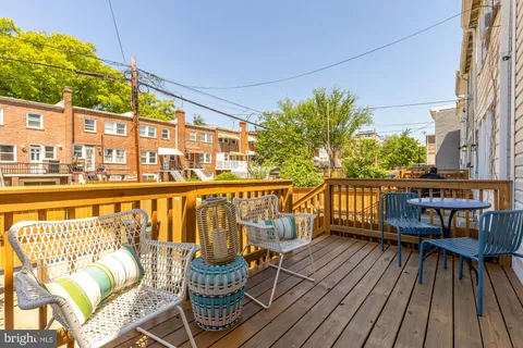 $849,900 | 518 23rd Place Northeast, Washington, DC 20002