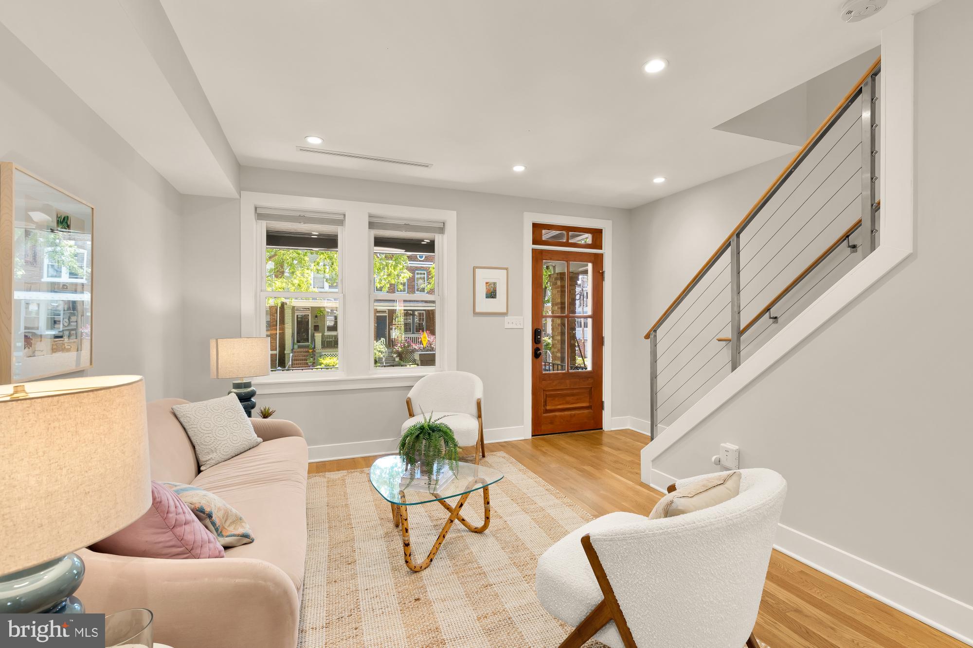 518 23rd Place Northeast Washington, DC 20002 - Photo 5 of 36