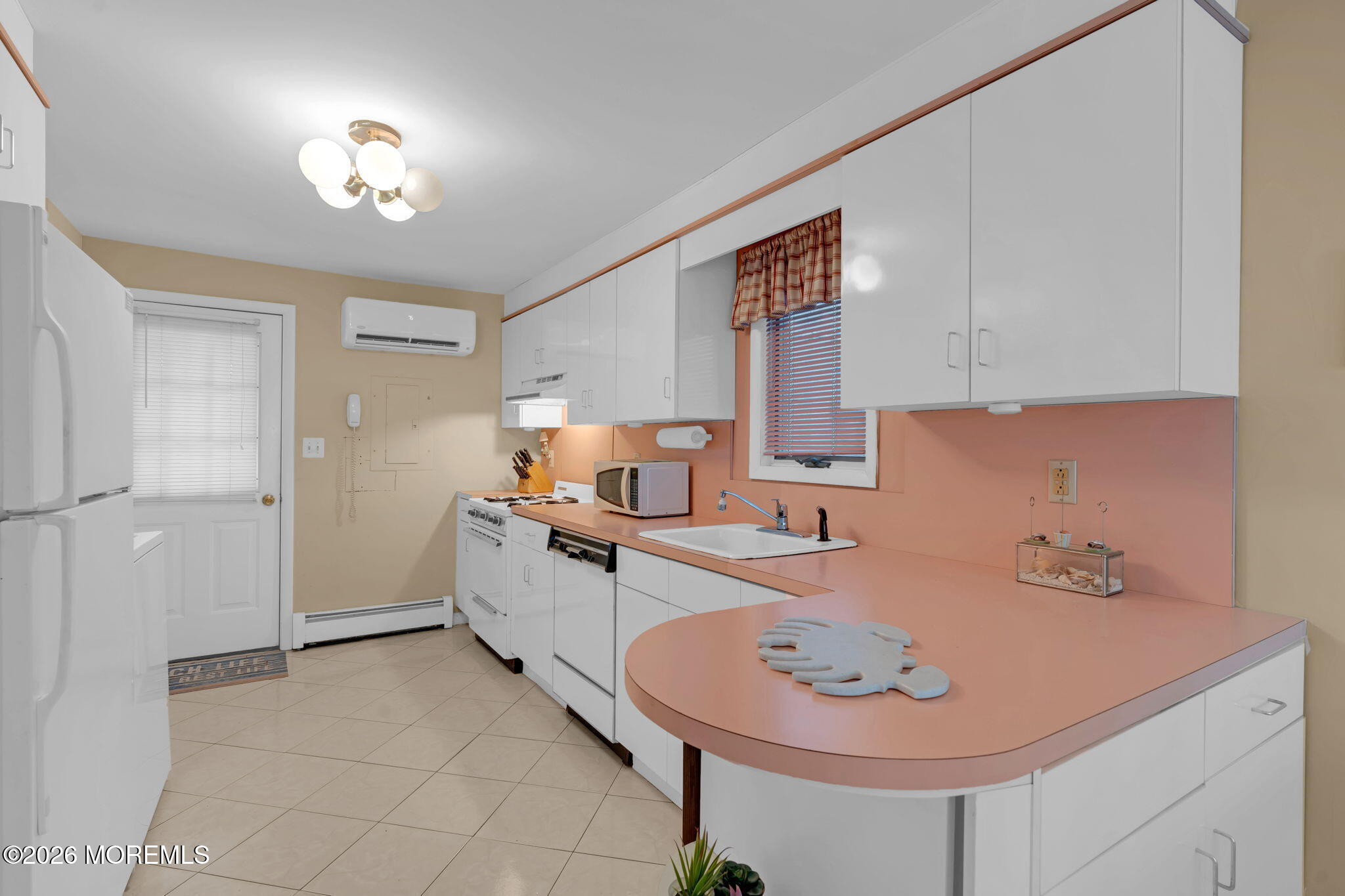 4 Brunswick Place Point Pleasant Beach, NJ 08742 - Photo 11 of 36 11-web-or-mls-DSC02401