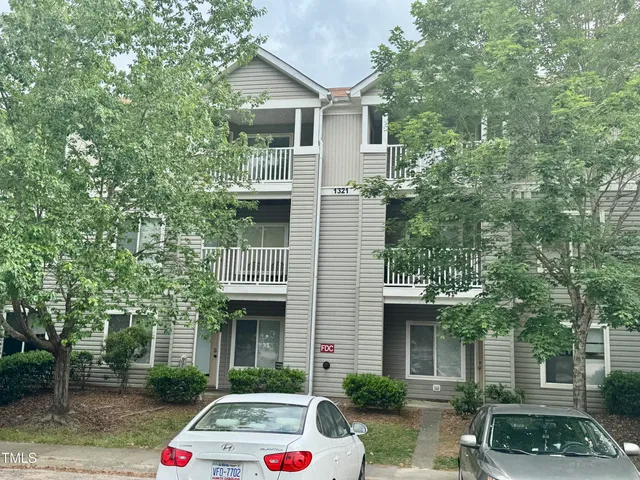 $278,000 | 1321 Crab Orchard Drive, Unit 203, Raleigh, NC 27606