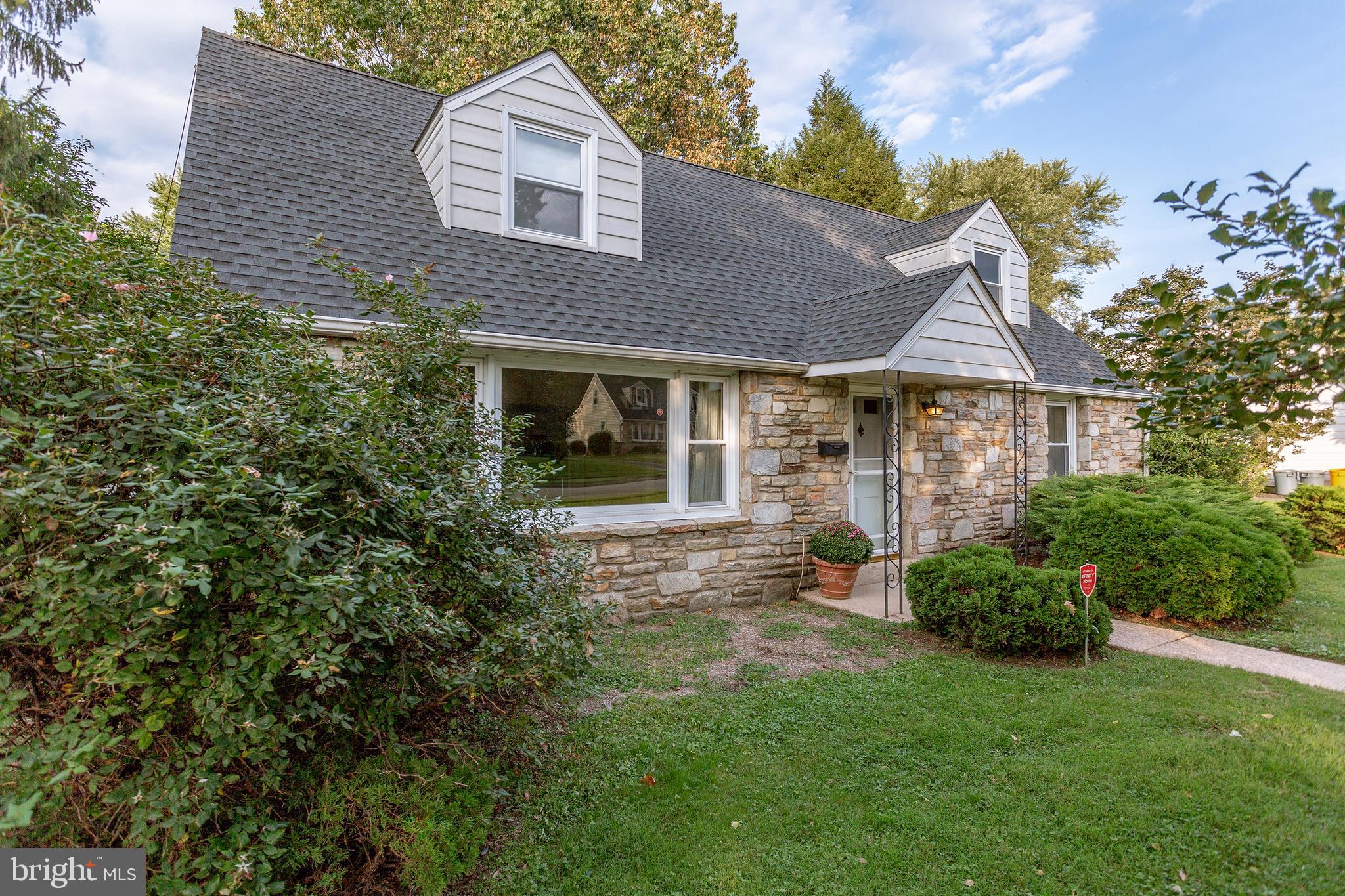 1209 Larchwood Road Flourtown, PA 19031 - Photo 5 of 23
