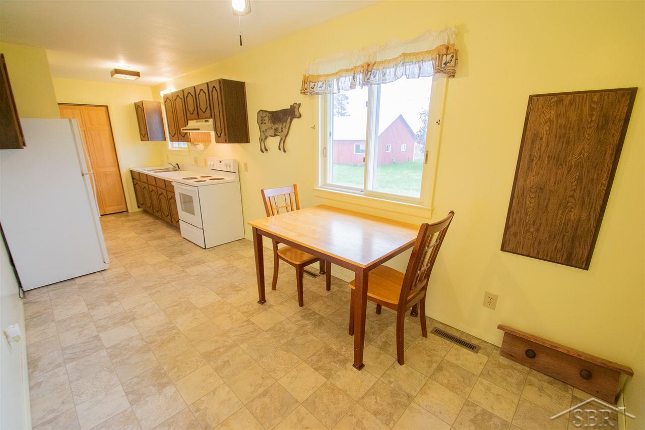 1582 Wheeler Road Bay City, MI 48706 - Photo 7 of 18