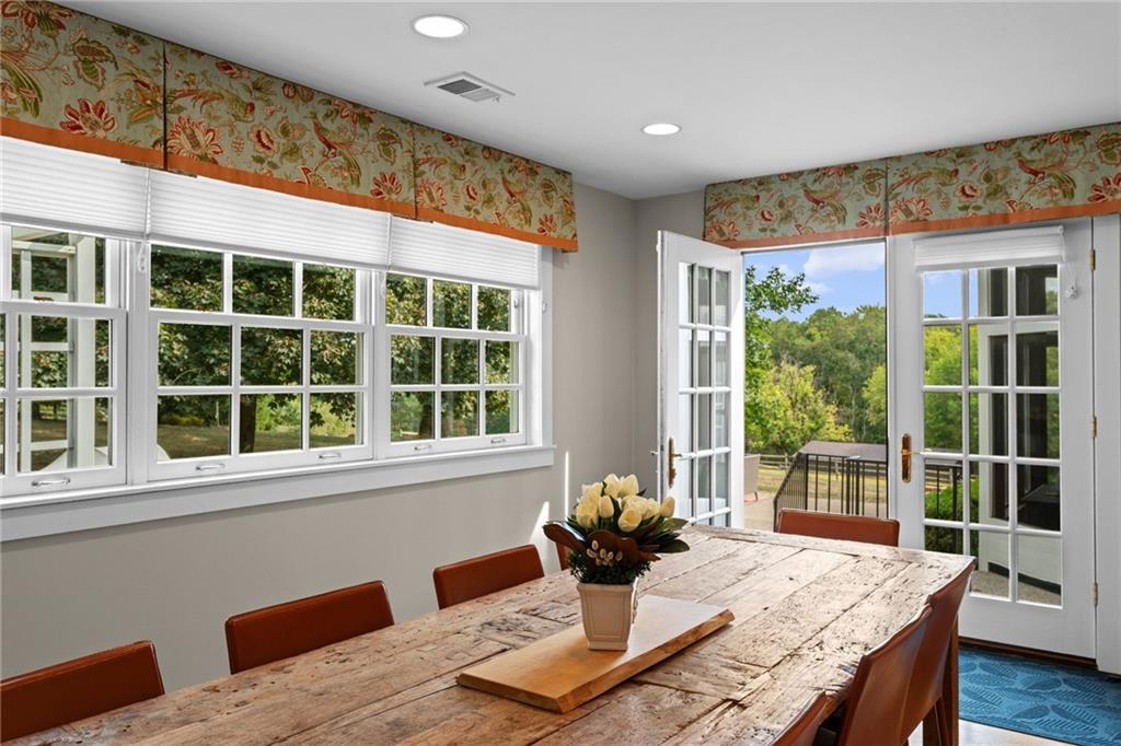 73 Stonedale Road Sewickley, PA 15143 - Photo 20 of 50 a view of a dining room with a table and chairs