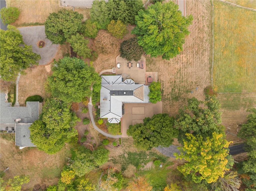 73 Stonedale Road Sewickley, PA 15143 - Photo 50 of 50 an aerial view of a house with a yard