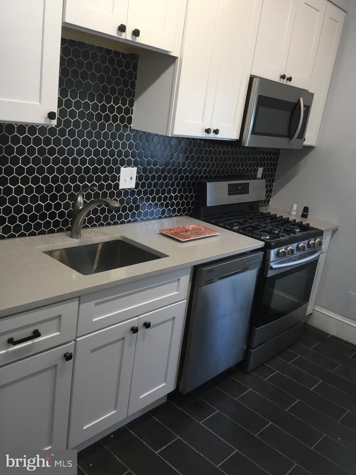1311 Potomac Avenue Southeast Washington, DC 20003 - Photo 11 of 26