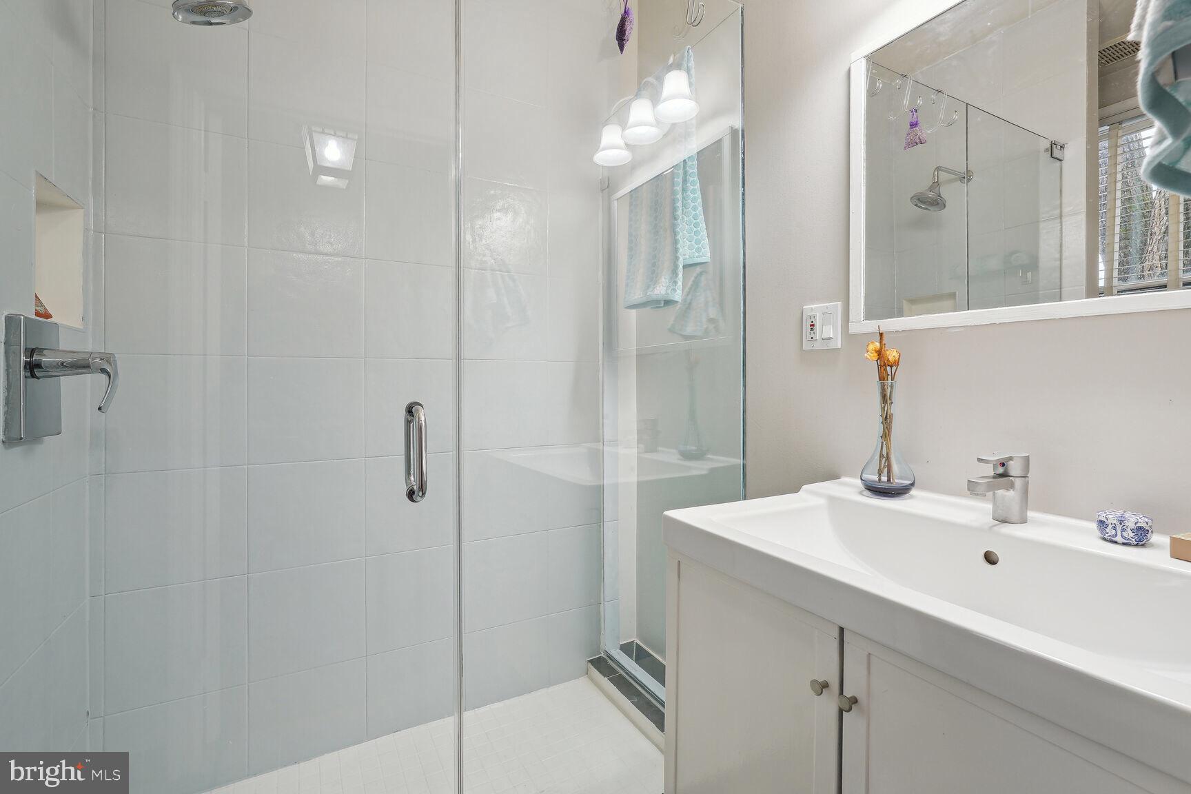 1311 Potomac Avenue Southeast Washington, DC 20003 - Photo 21 of 26