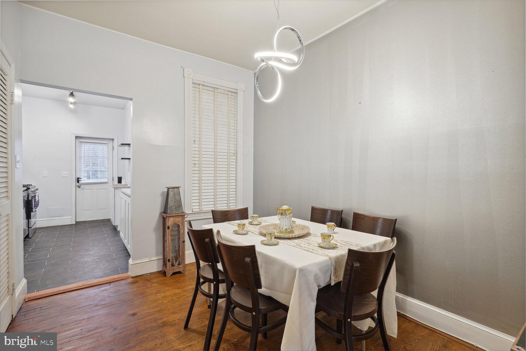 1311 Potomac Avenue Southeast Washington, DC 20003 - Photo 7 of 26