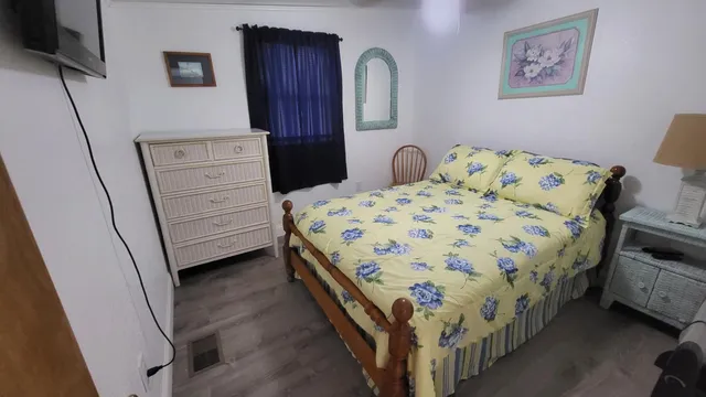 $115,000 | 1339 Old Lakeport Road Northwest, Unit 14, Moore Haven, FL 33471