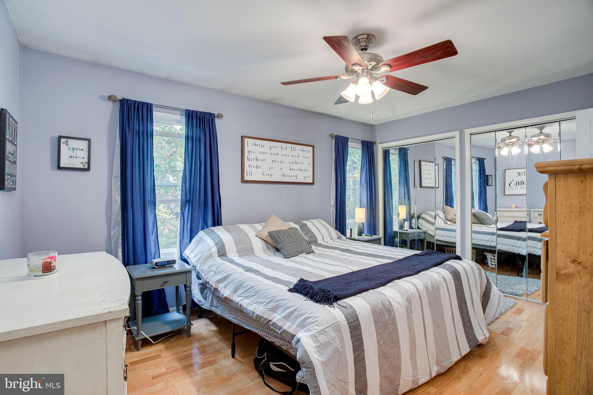 1123 Ingate Road Baltimore, MD 21227 - Photo 17 of 28 Double windows add lots of natural ight