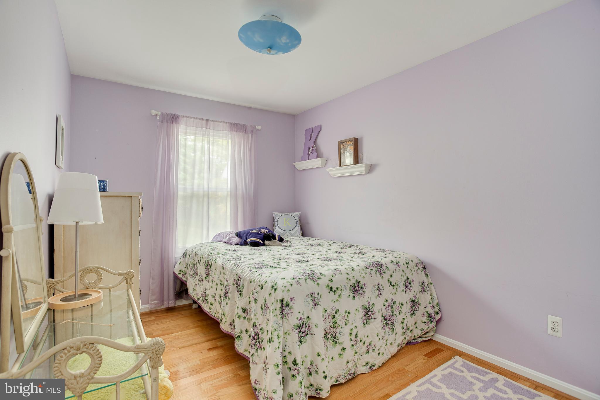 1123 Ingate Road Baltimore, MD 21227 - Photo 19 of 28 Bedroom #2 with HW floor-enough space for full bed