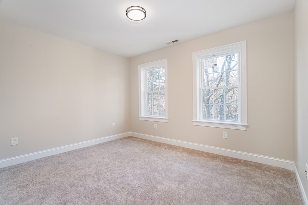 117 Center Road Shirley, MA 01464 - Photo 24 of 42