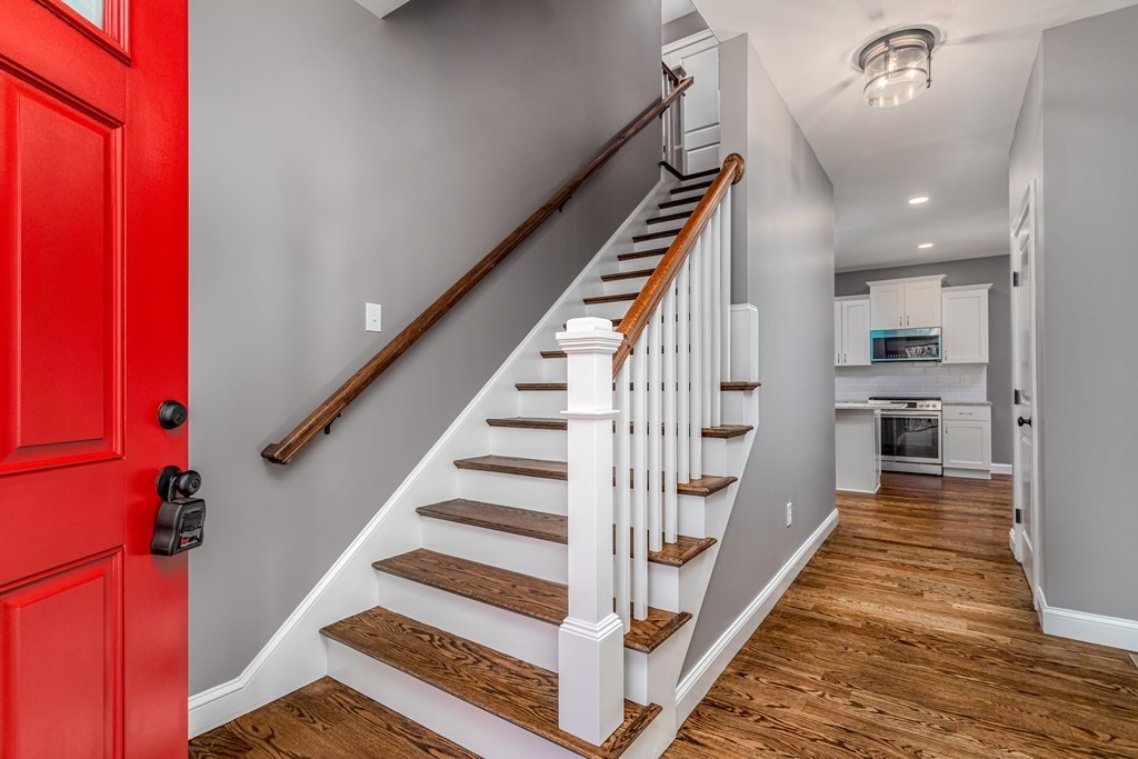 117 Center Road Shirley, MA 01464 - Photo 4 of 42