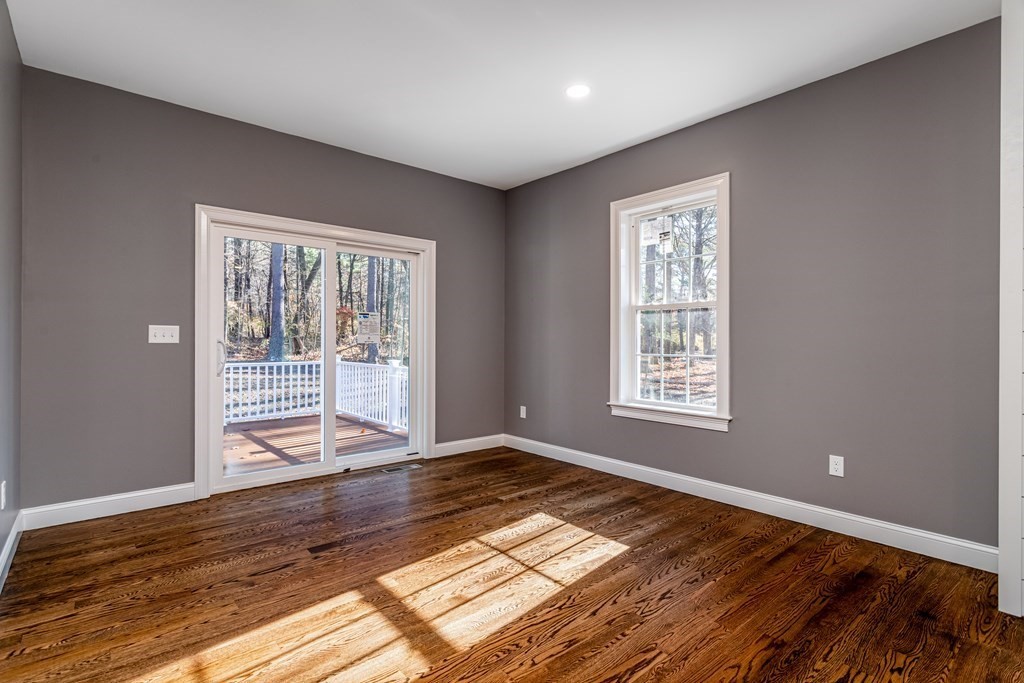 117 Center Road Shirley, MA 01464 - Photo 9 of 42