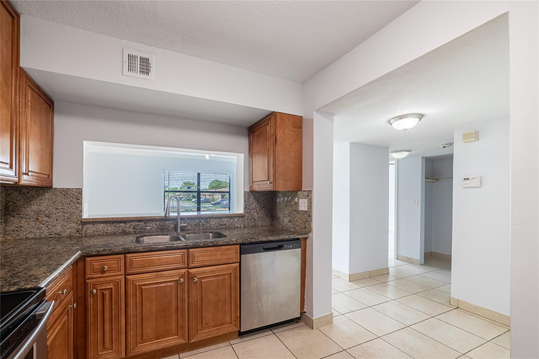3199 Foxcroft Road, Unit 115 Miramar, FL 33025 - Photo 8 of 33 Photo 8