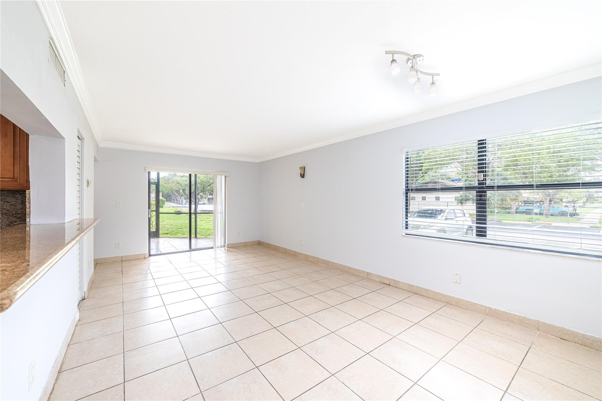 3199 Foxcroft Road, Unit 115 Miramar, FL 33025 - Photo 9 of 33 Photo 9