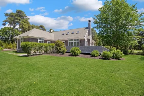 $2,595,000 | 471 West Tisbury Road, Edgartown, MA 02539