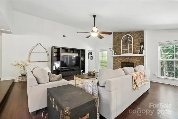 $428,000 | 11419 Vista Haven Drive, Charlotte, NC 28226