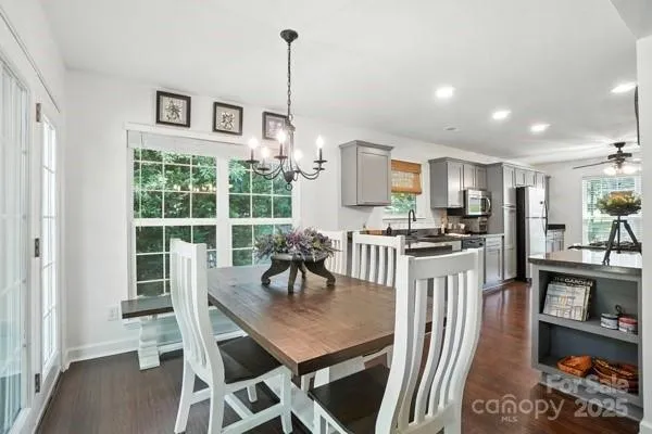 $428,000 | 11419 Vista Haven Drive, Charlotte, NC 28226