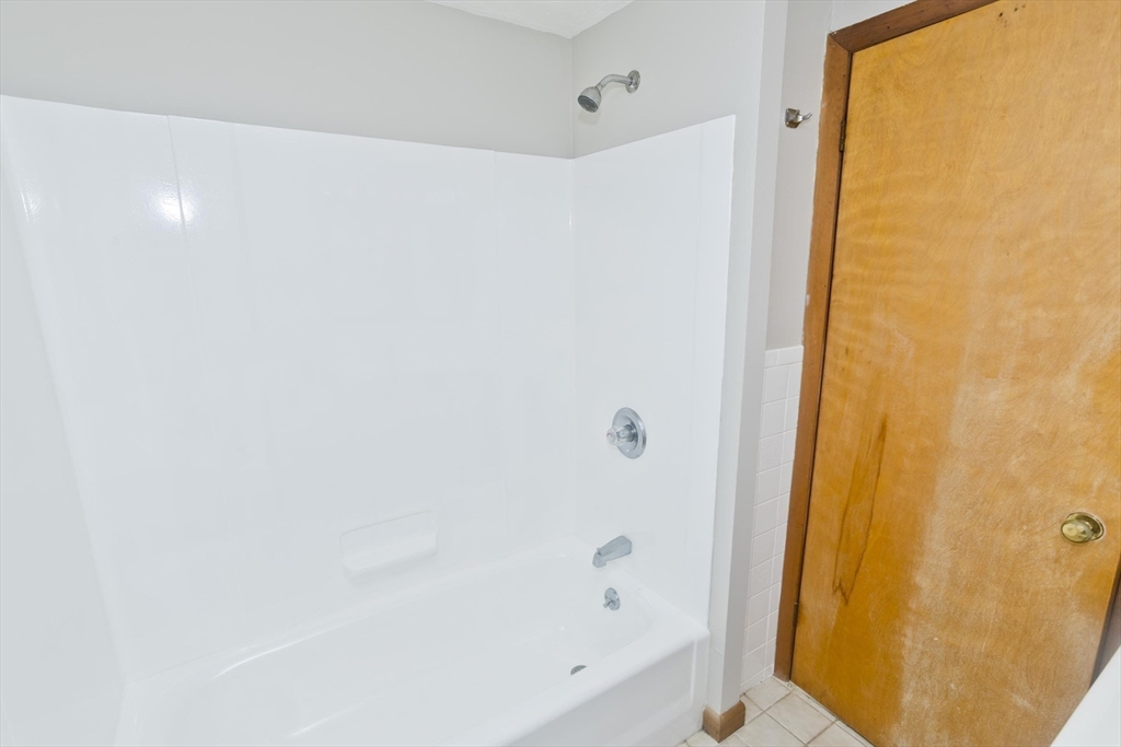 290 Wilbraham Road Hampden, MA 01036 - Photo 9 of 22
