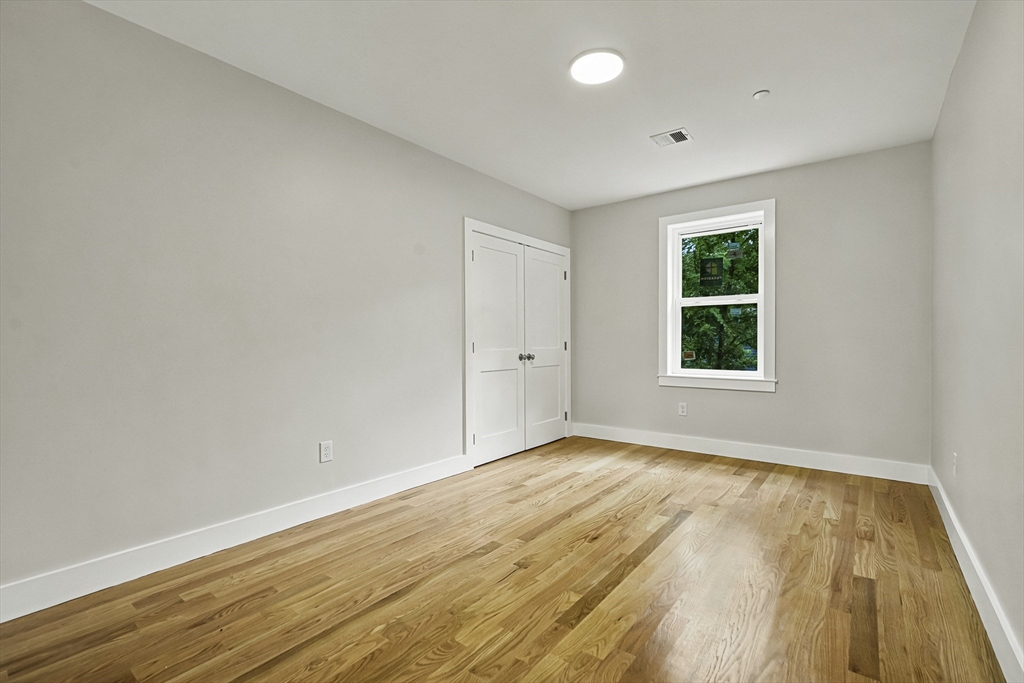 4 Mayhew Street, Unit ASIDE Framingham, MA 01702 - Photo 10 of 16