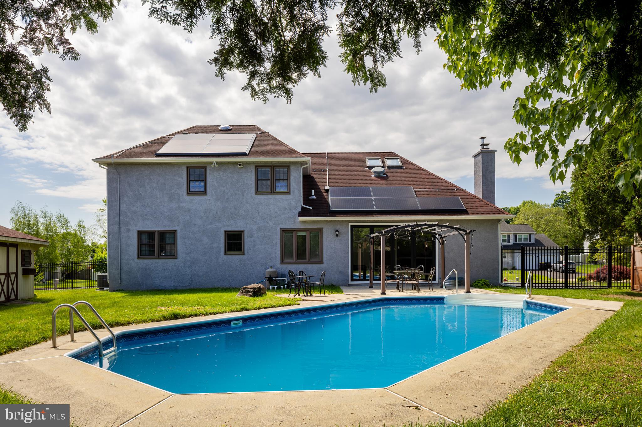 825 Cliff Road Bensalem, PA 19020 - Photo 8 of 37 Gallery Image 8