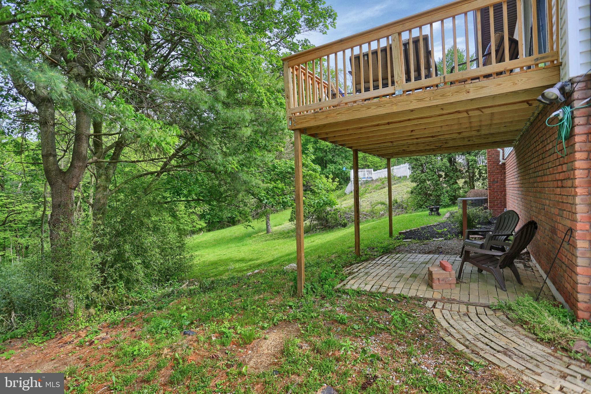 1659 Randow Road York, PA 17403 - Photo 4 of 36 Gallery Image 4