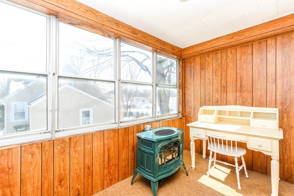 36 Cleveland Road Waltham, MA 02453 - Photo 10 of 14 Gallery Image 10